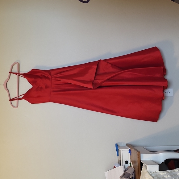 ALYCE PARIS Red Prom Dress Cursty High Slit In Front Double Strap in Back Size 4 - Picture 4 of 17